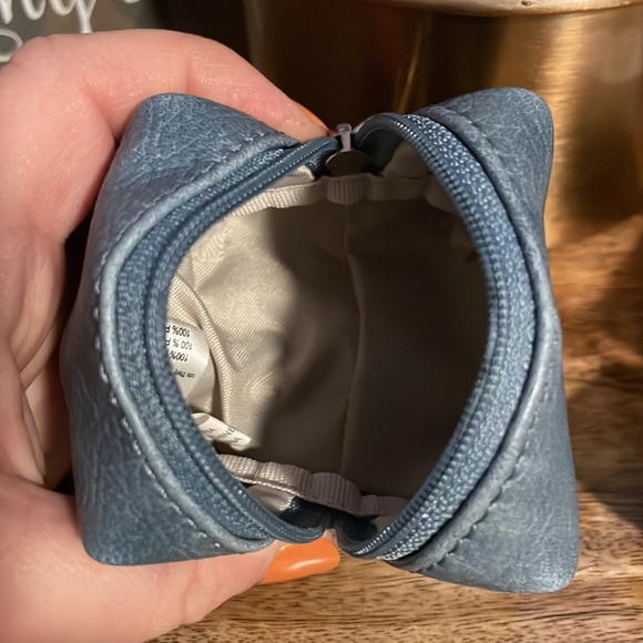 Thirty-One Petite Pouf Mini Pouch - Picture 5 of 7